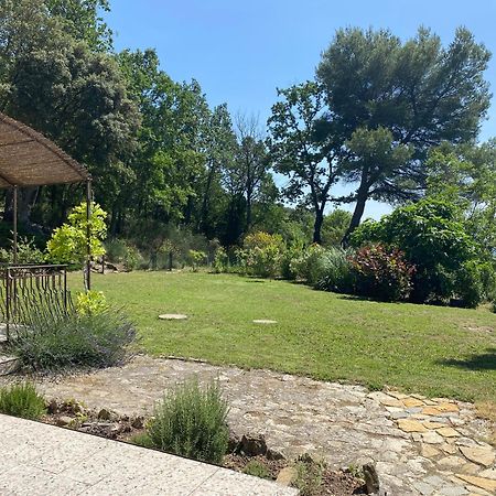 Les Oliviers Villa Vaugines Eksteriør billede