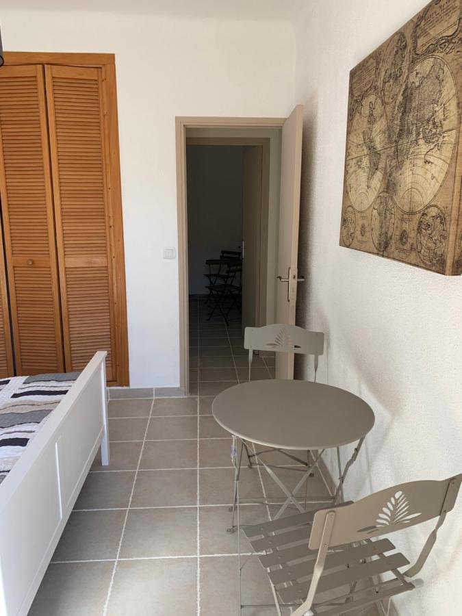Les Oliviers Villa Vaugines Eksteriør billede