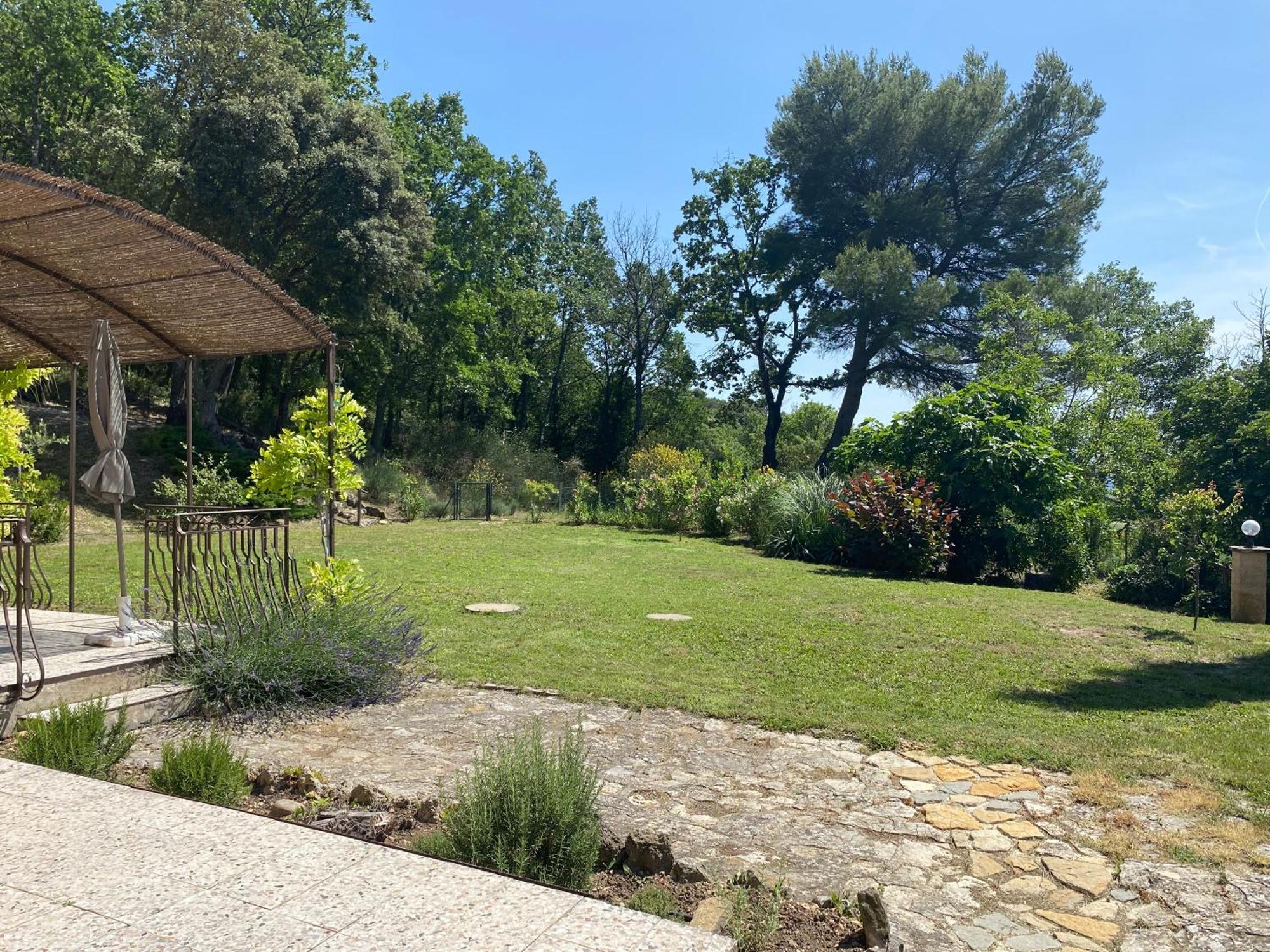 Les Oliviers Villa Vaugines Eksteriør billede